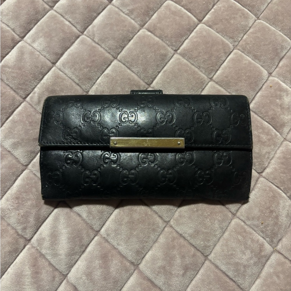 Gucci black monogram Leather Clutch